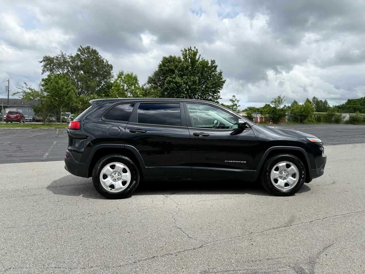 Jeep Cherokee Sport 4WD 2014