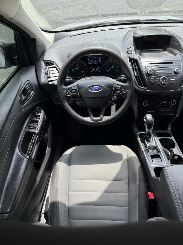 Ford Escape S FWD 2017