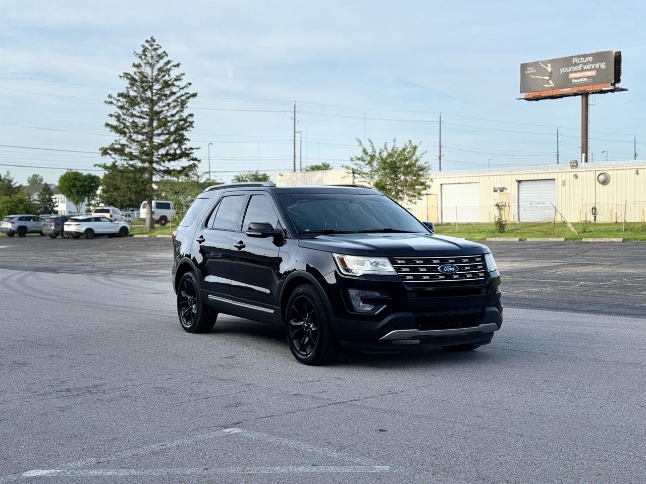 Ford Explorer XLT 4WD 2016