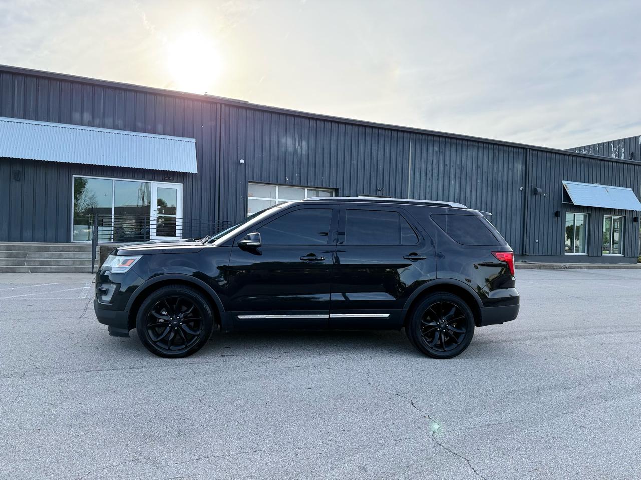 Ford Explorer XLT 4WD 2016