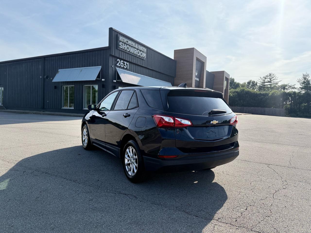 Chevrolet Equinox LS 2WD 2020