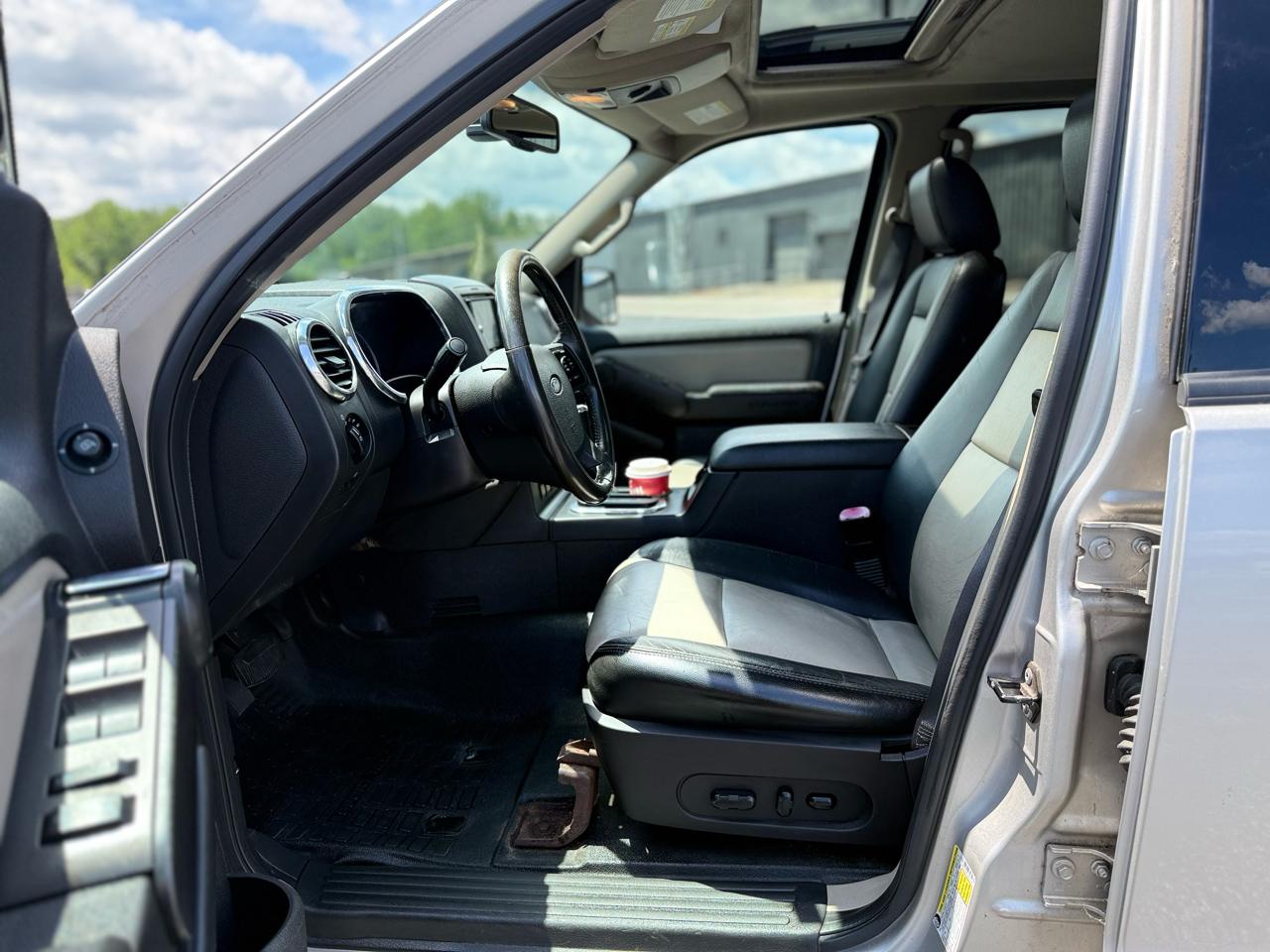Ford Explorer Sport Trac Limited 4.6L 4WD 2007