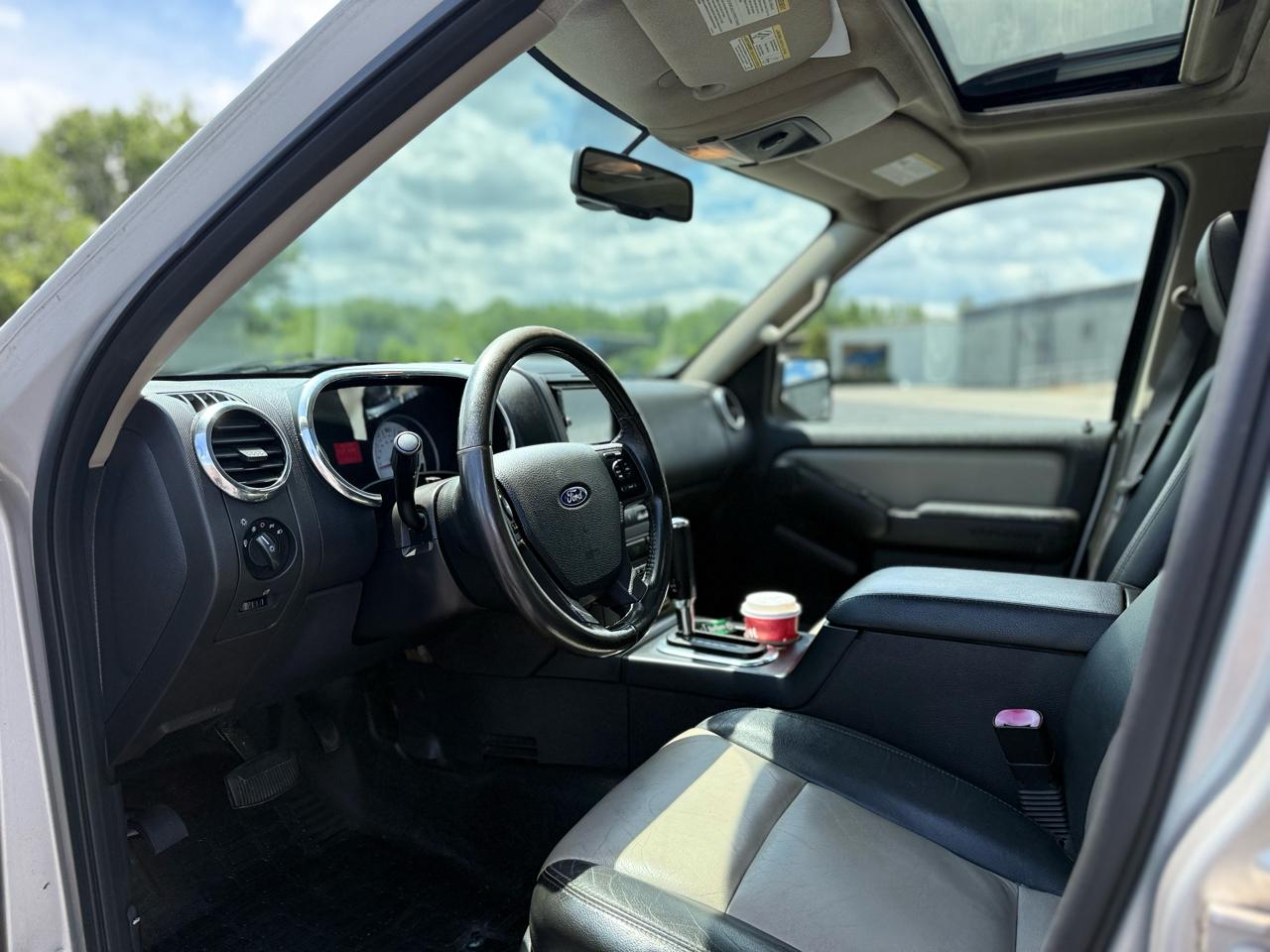 Ford Explorer Sport Trac Limited 4.6L 4WD 2007