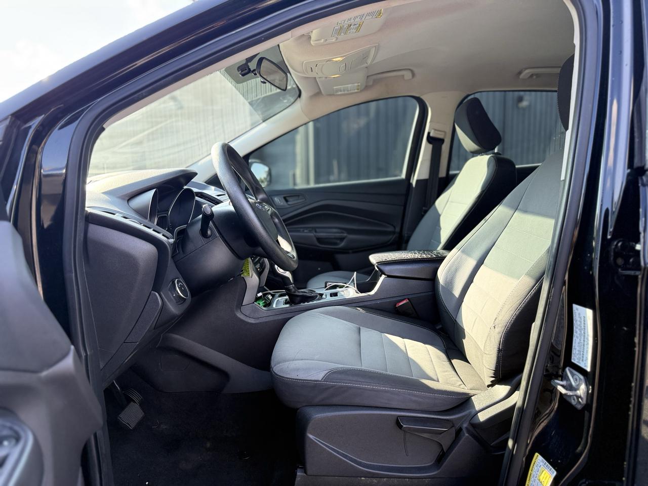 Ford Escape S FWD 2018