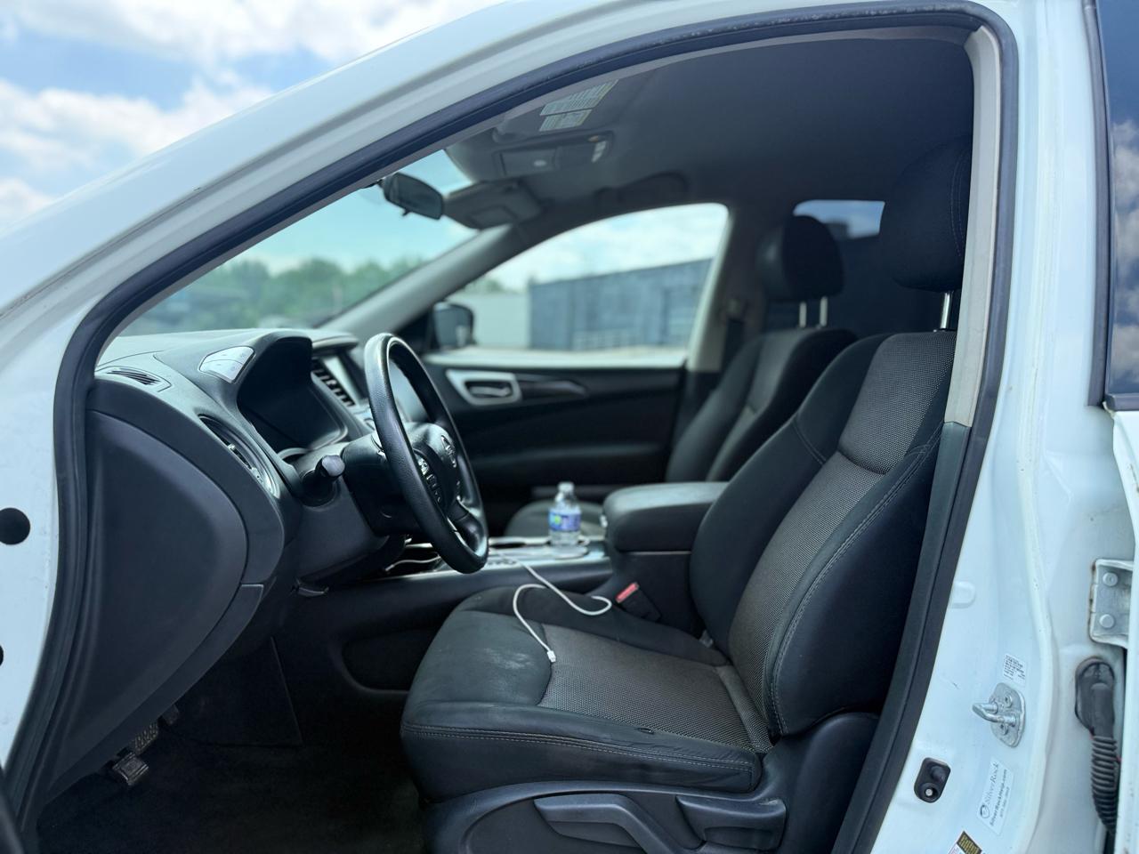 Nissan Pathfinder S 2WD 2017