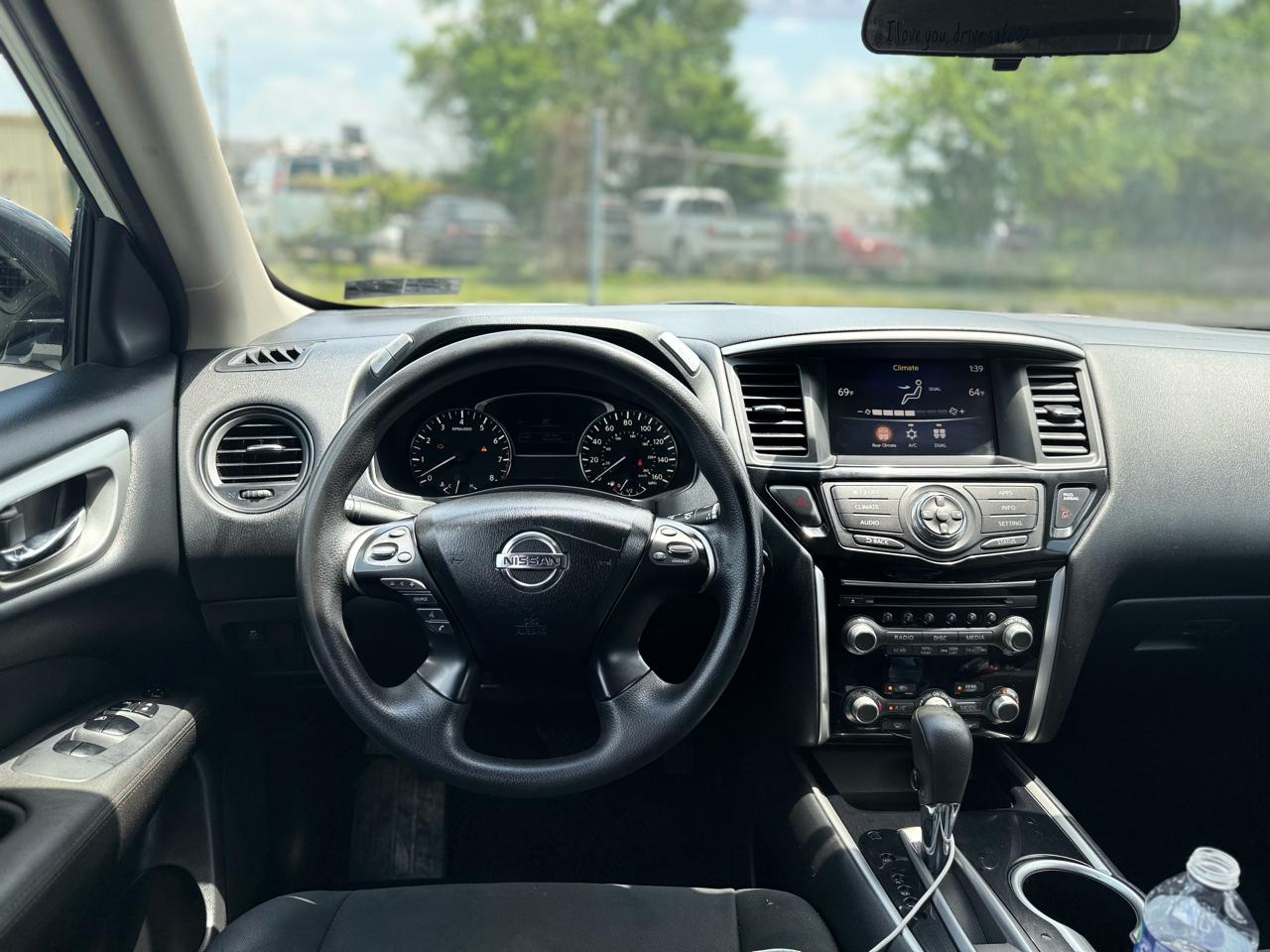 Nissan Pathfinder S 2WD 2017
