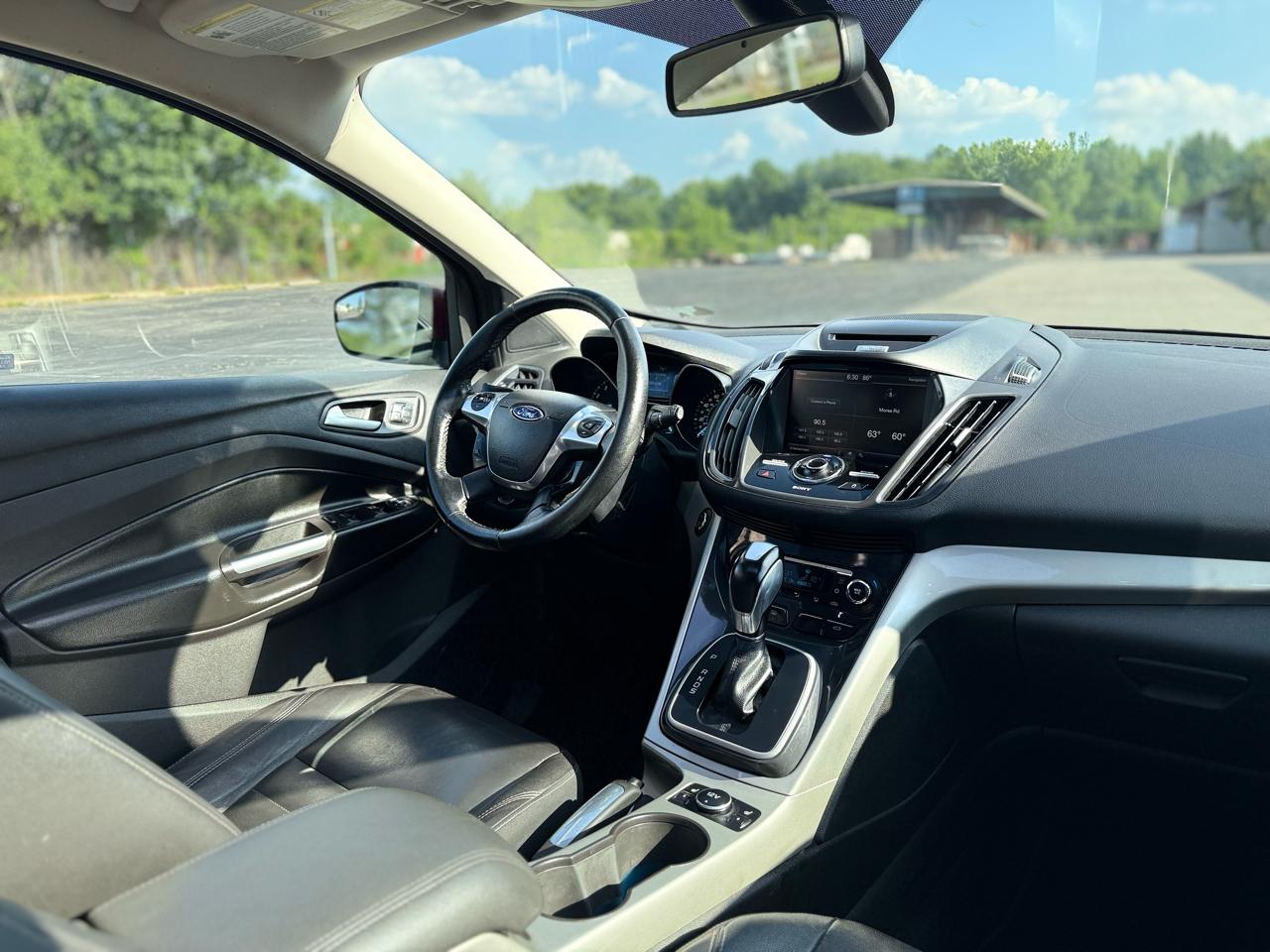 Ford Escape SEL 4WD 2013