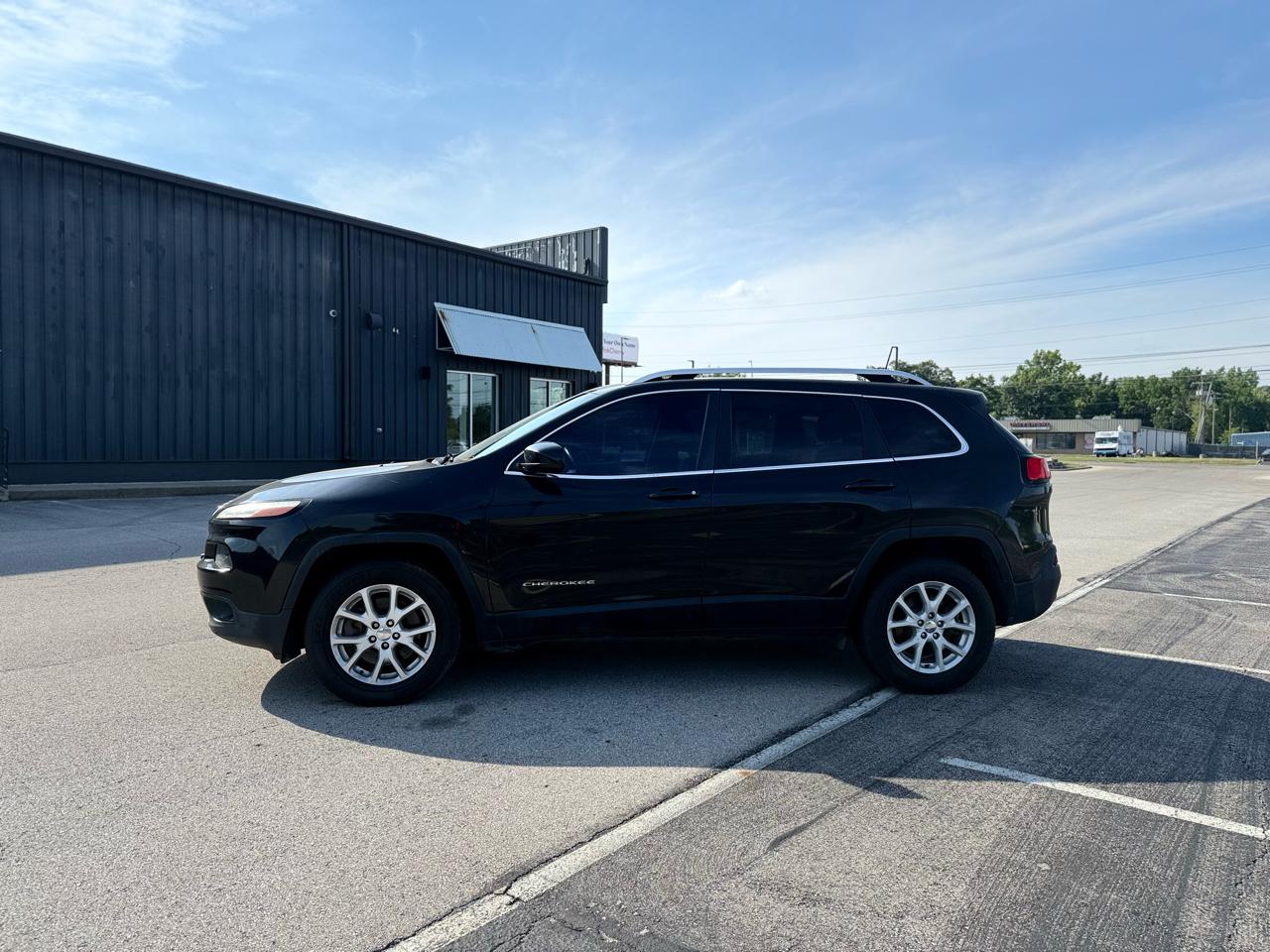 Jeep Cherokee Latitude 4WD 2016