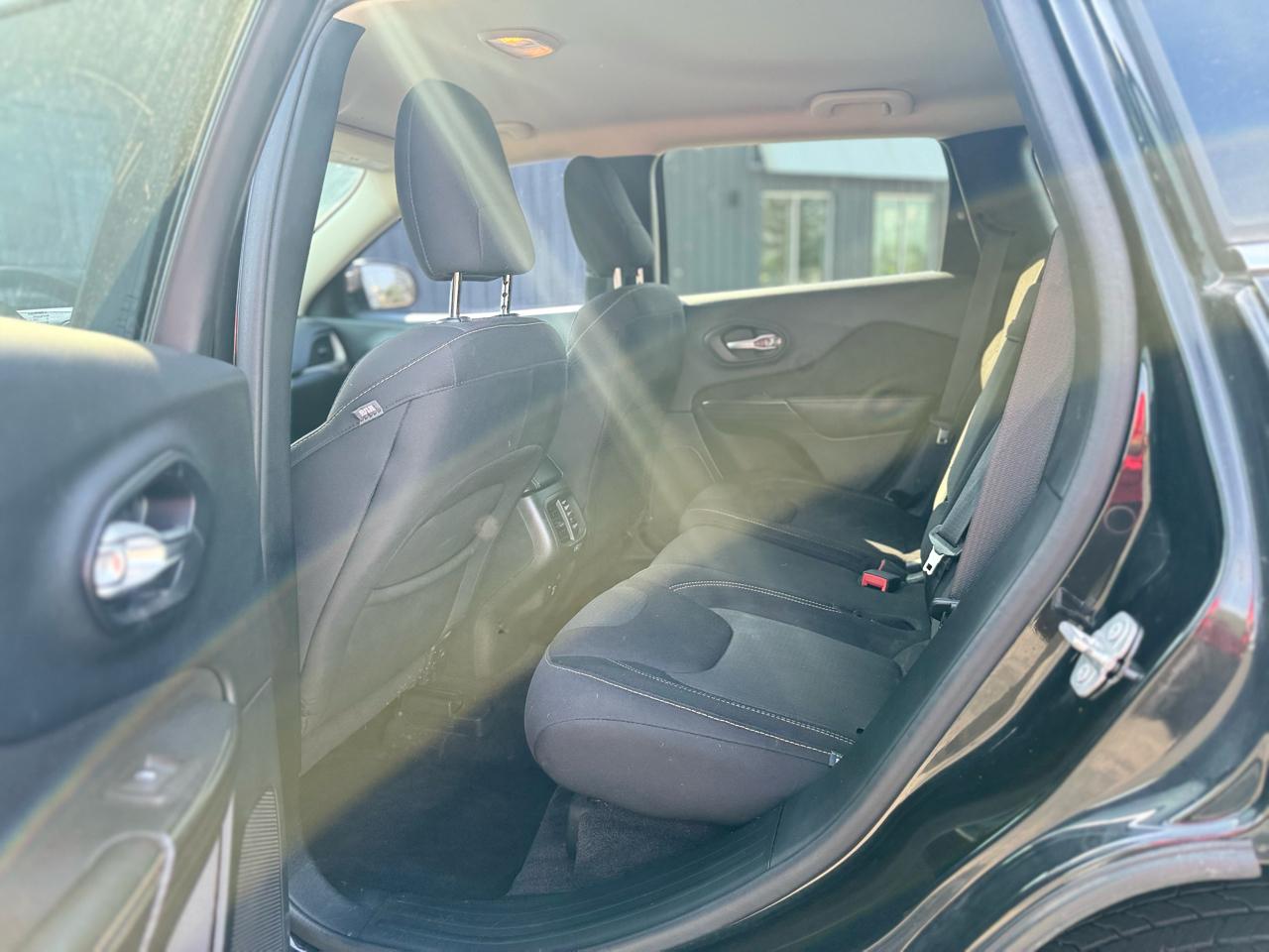 Jeep Cherokee Latitude 4WD 2016
