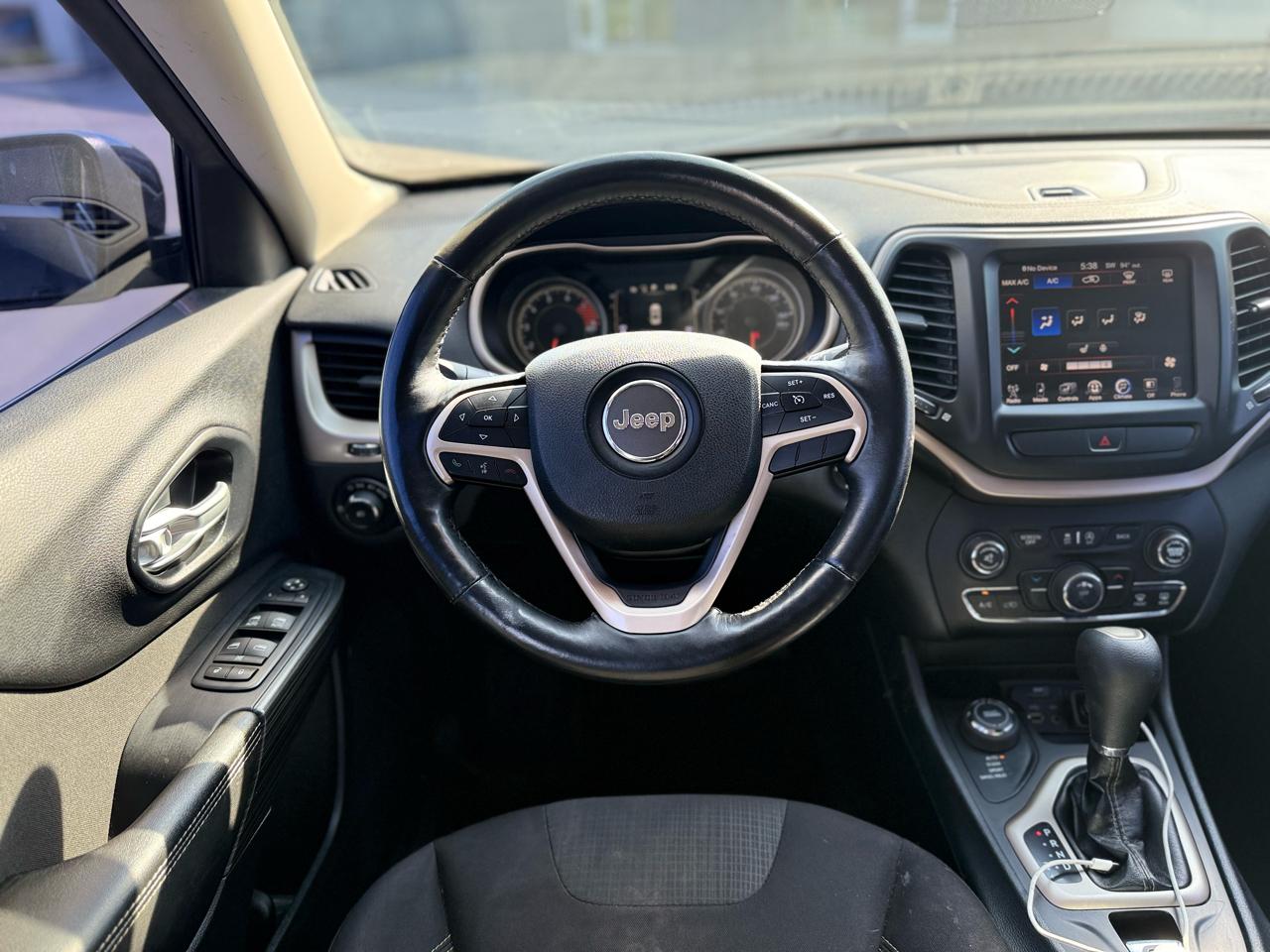 Jeep Cherokee Latitude 4WD 2016