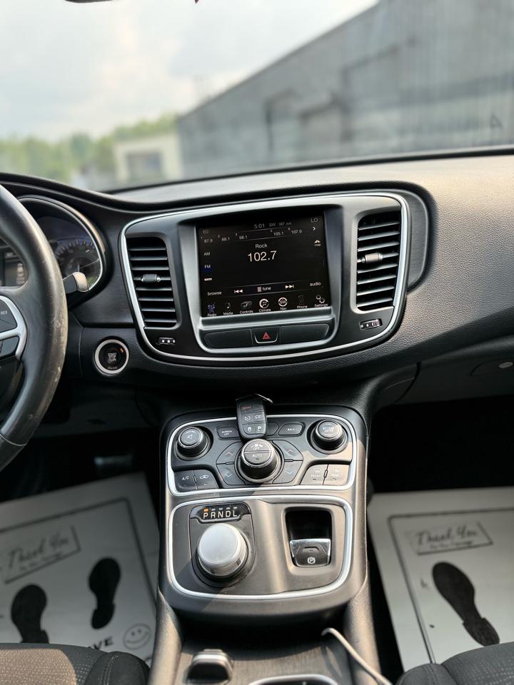 Chrysler 200 Limited 2015