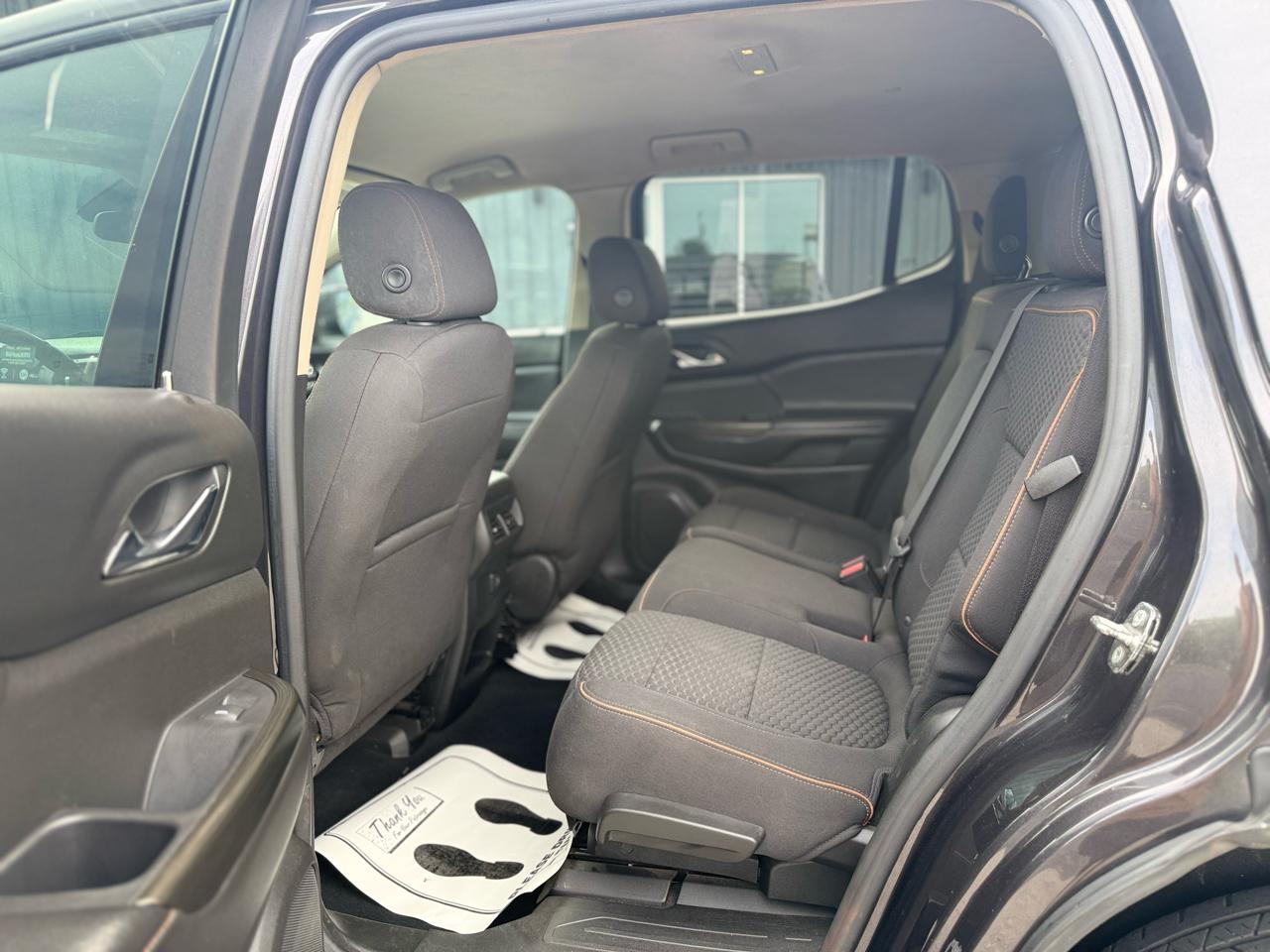 GMC Acadia All Terrain 1 AWD 2017