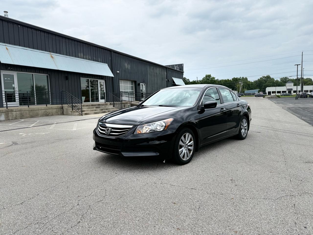 Honda Accord EX-L Sedan AT 2011