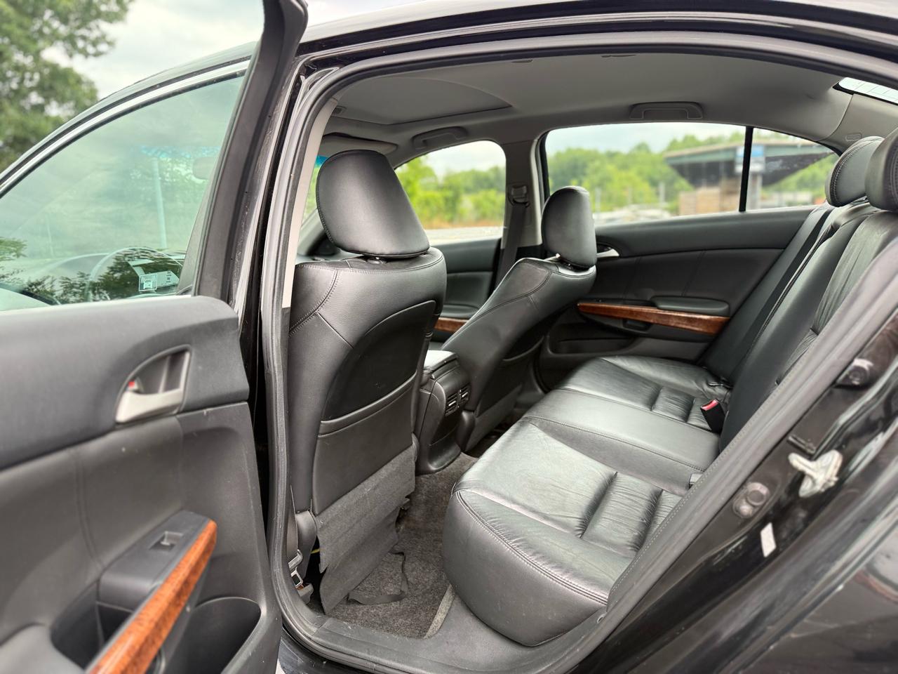 Honda Accord EX-L Sedan AT 2011