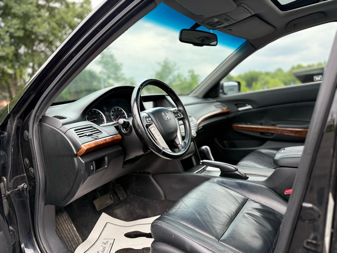 Honda Accord EX-L Sedan AT 2011