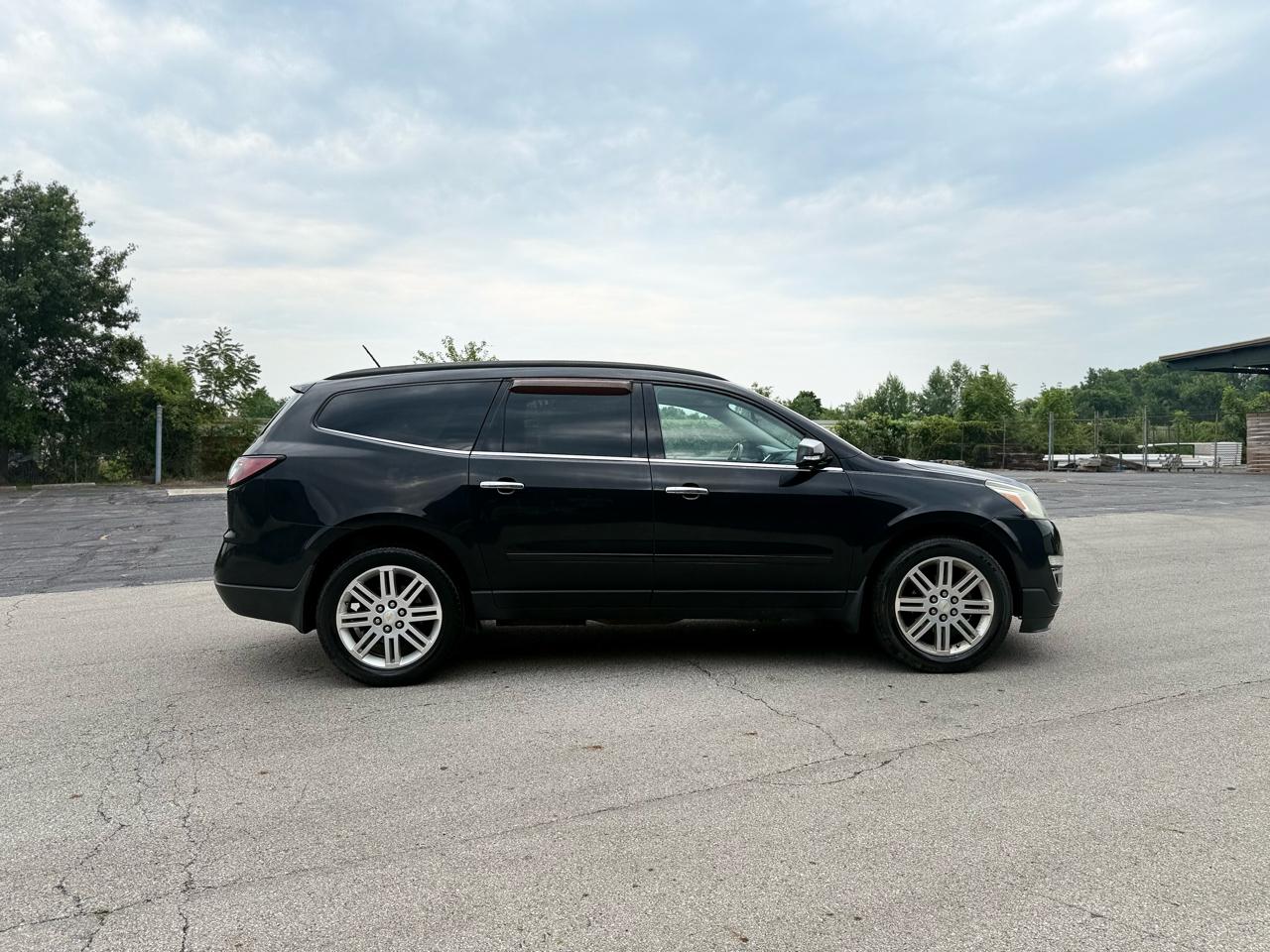 Chevrolet Traverse 1LT AWD 2014