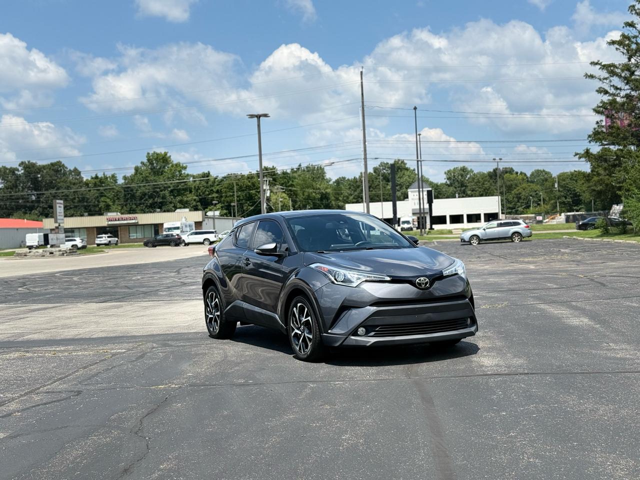 Toyota C-HR XLE 2018