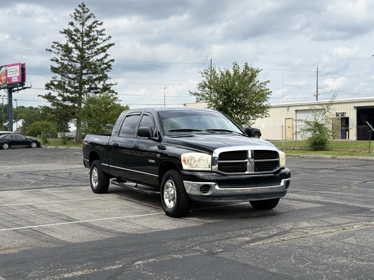 Dodge Ram 1500 SXT Mega Cab 2WD 2008