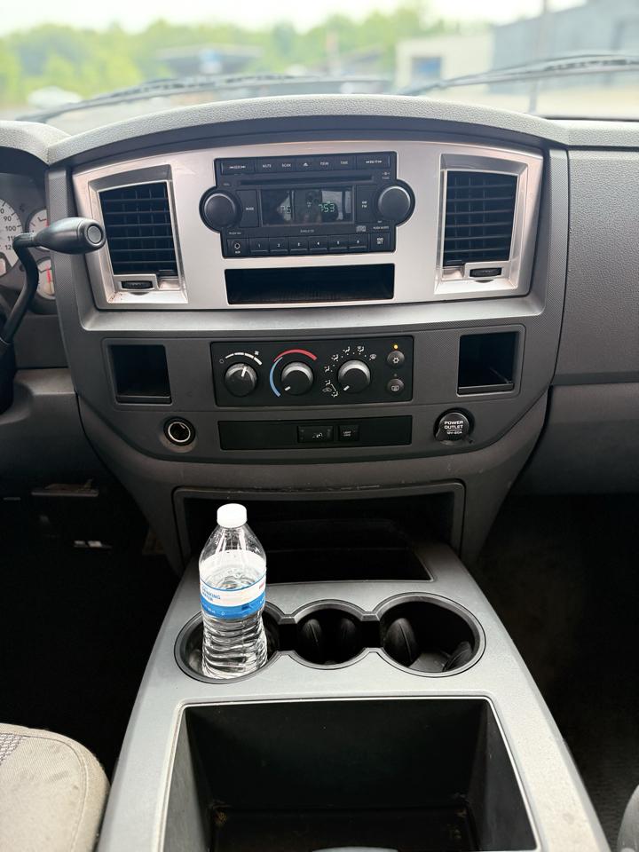 Dodge Ram 1500 SXT Mega Cab 2WD 2008