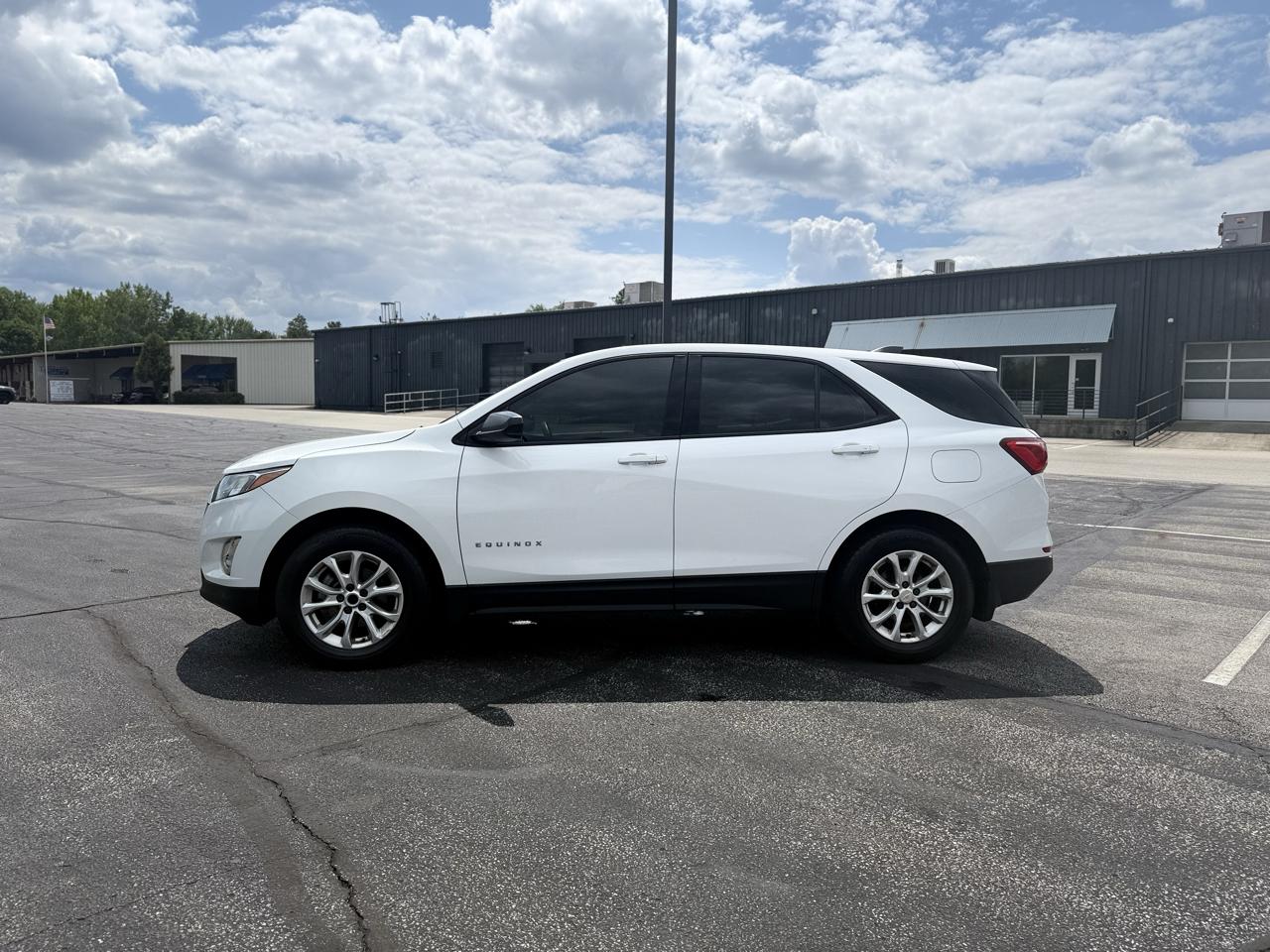 Chevrolet Equinox LS 2WD 2018