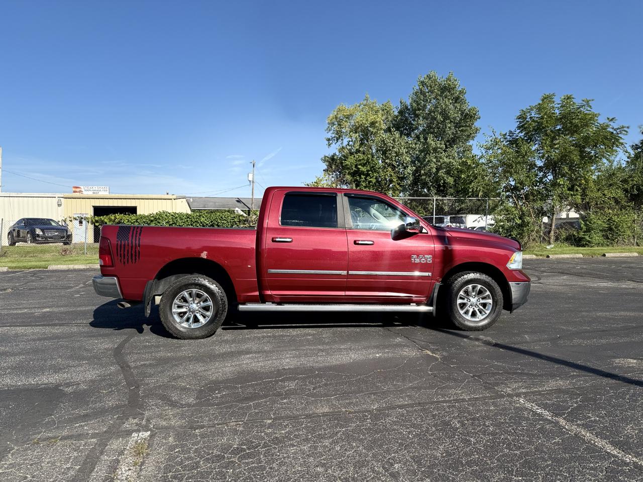 RAM 1500 SLT Crew Cab SWB 4WD 2013