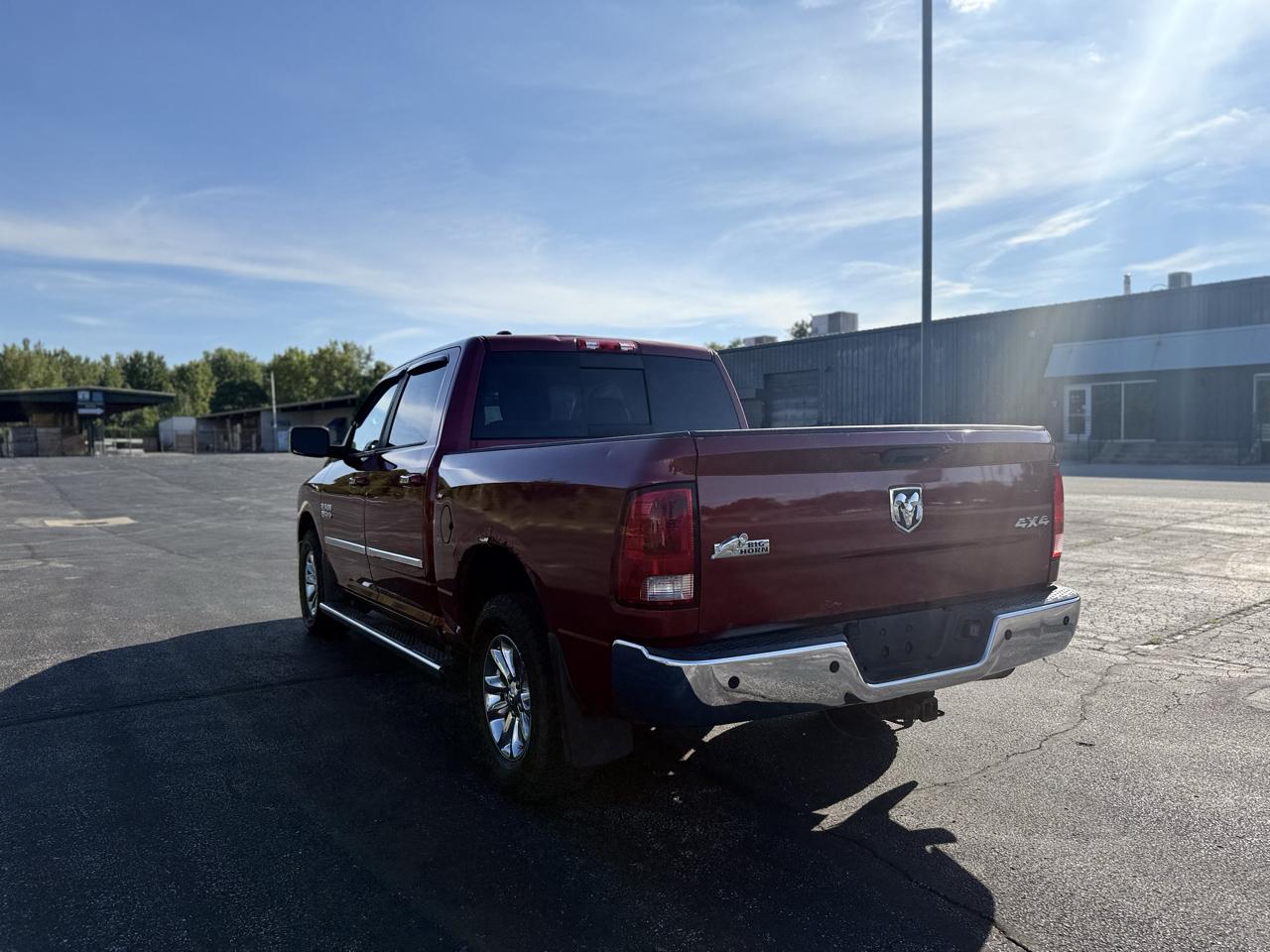 RAM 1500 SLT Crew Cab SWB 4WD 2013