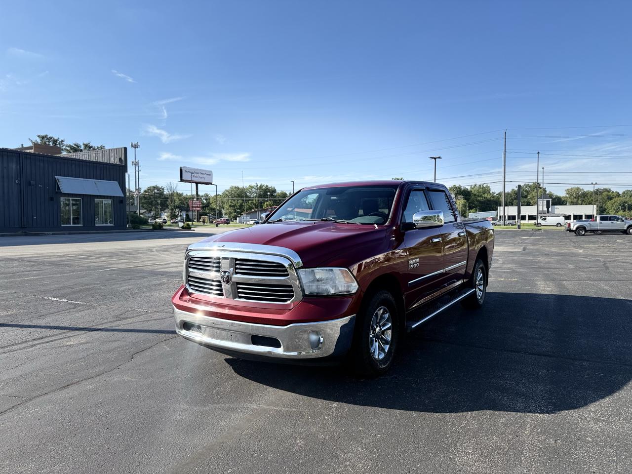 RAM 1500 SLT Crew Cab SWB 4WD 2013