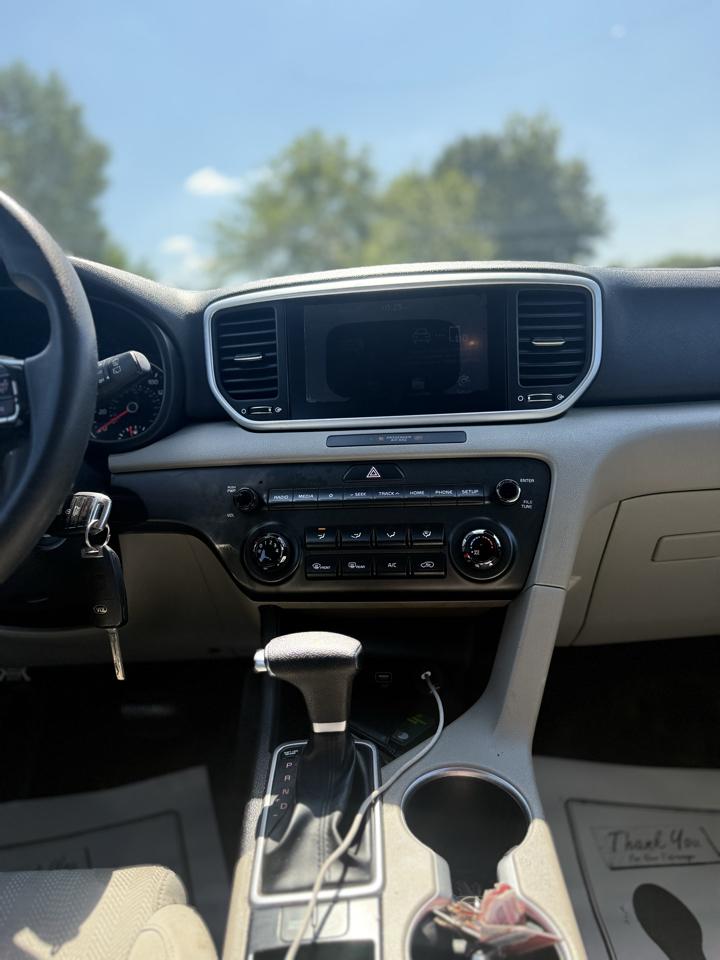 Kia Sportage LX FWD 2020