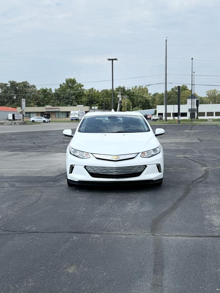 Chevrolet Volt LT w/ Standard Emission Package 2017