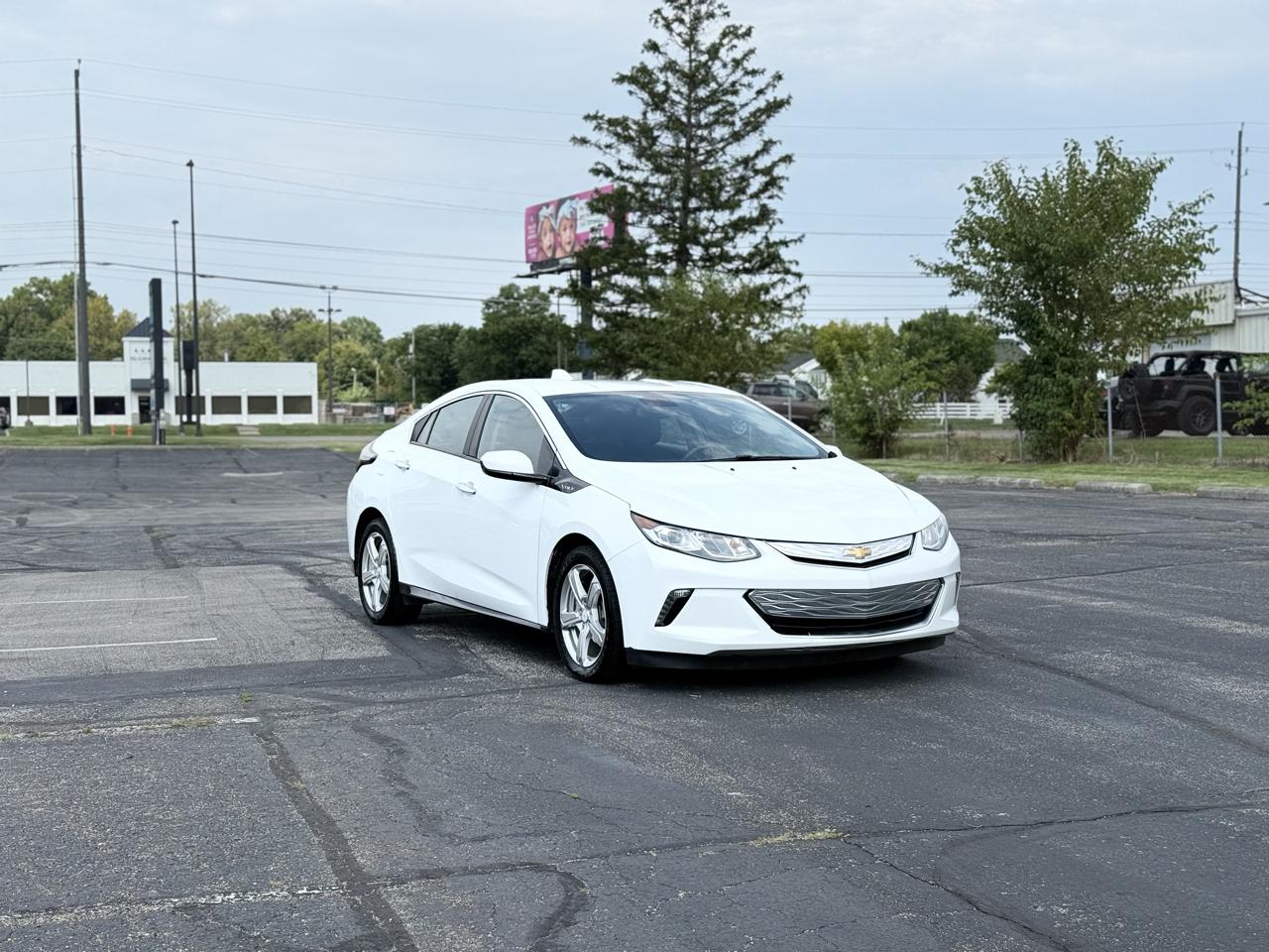 Chevrolet Volt LT w/ Standard Emission Package 2017