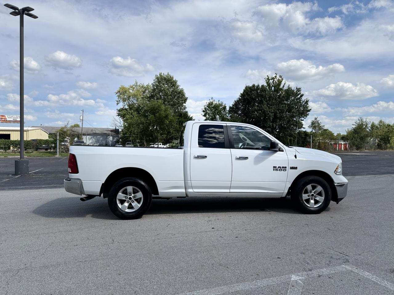 RAM 1500 SLT Quad Cab 2WD 2014
