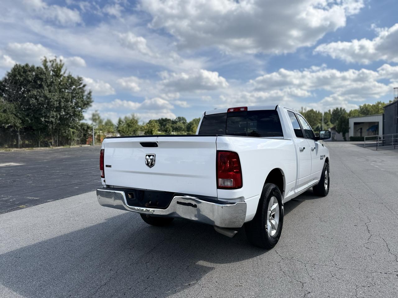 RAM 1500 SLT Quad Cab 2WD 2014