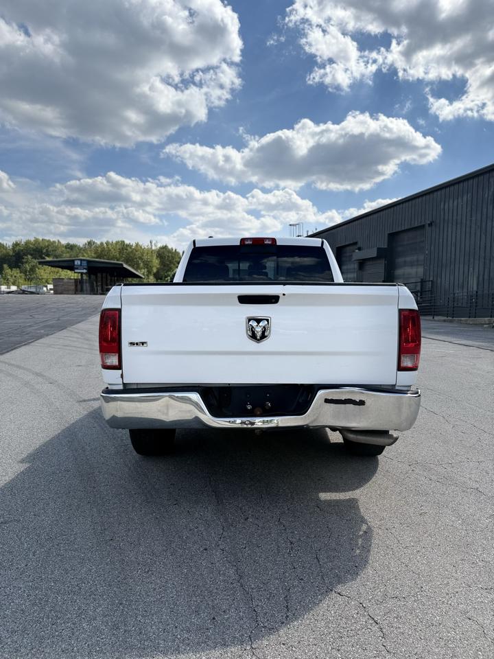 RAM 1500 SLT Quad Cab 2WD 2014