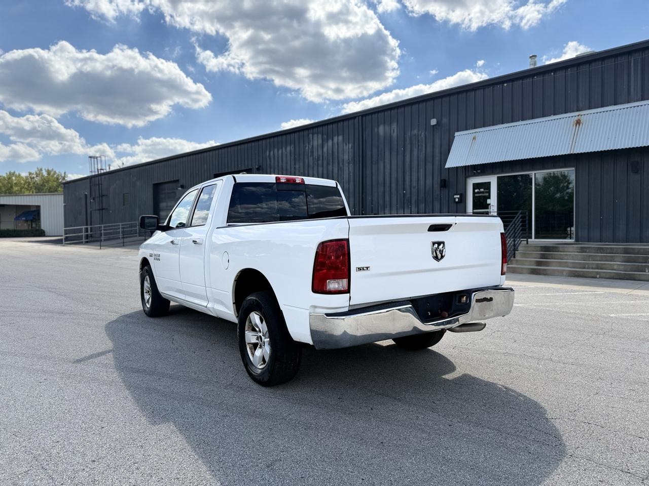RAM 1500 SLT Quad Cab 2WD 2014