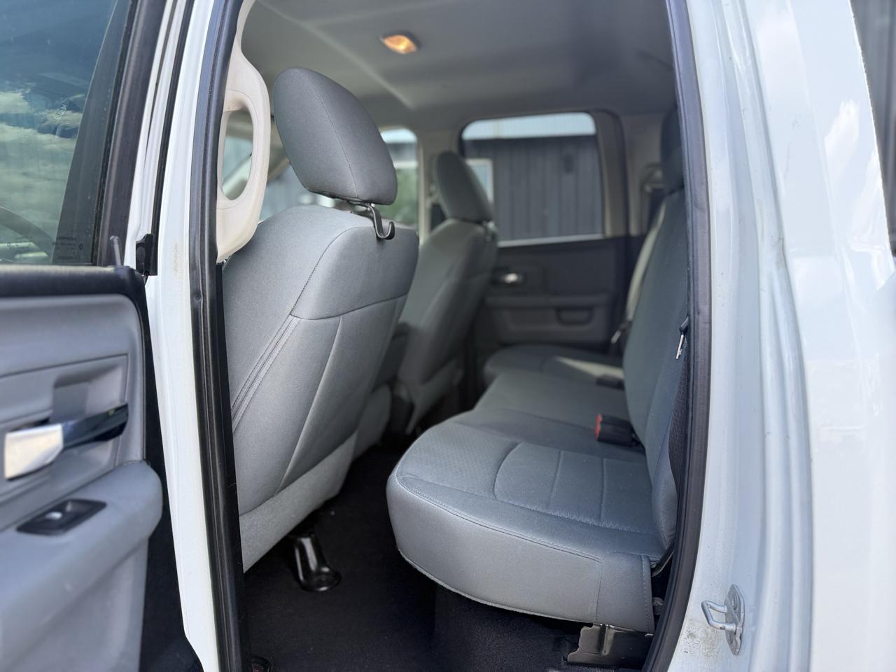 RAM 1500 SLT Quad Cab 2WD 2014