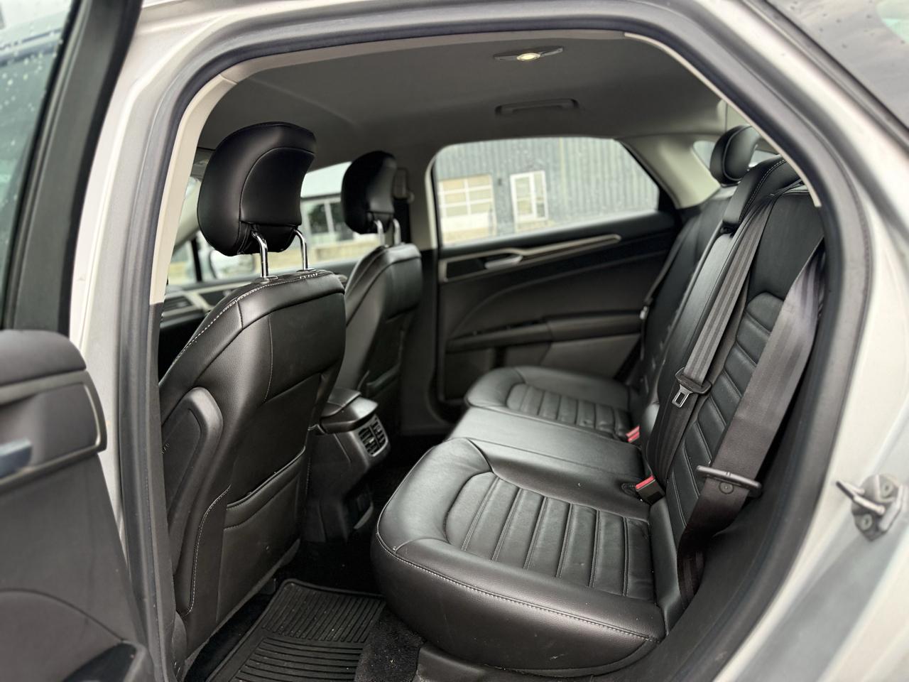 Ford Fusion SE 2013