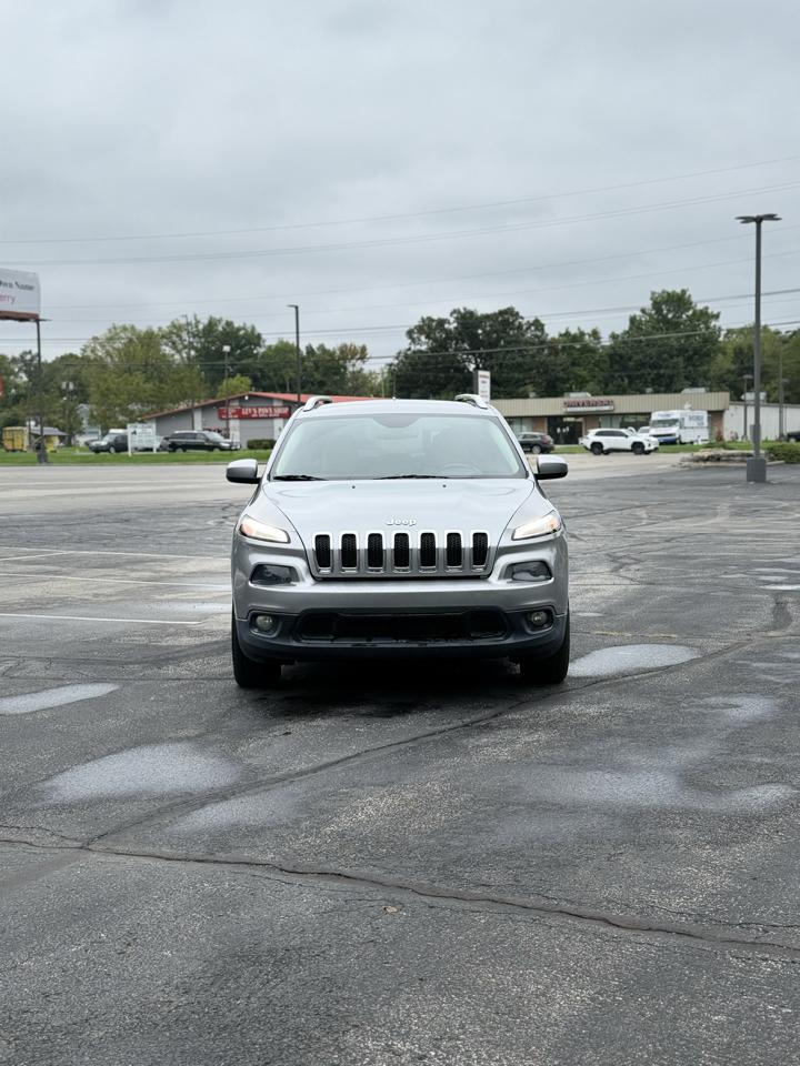 Jeep Cherokee Latitude 4WD 2015