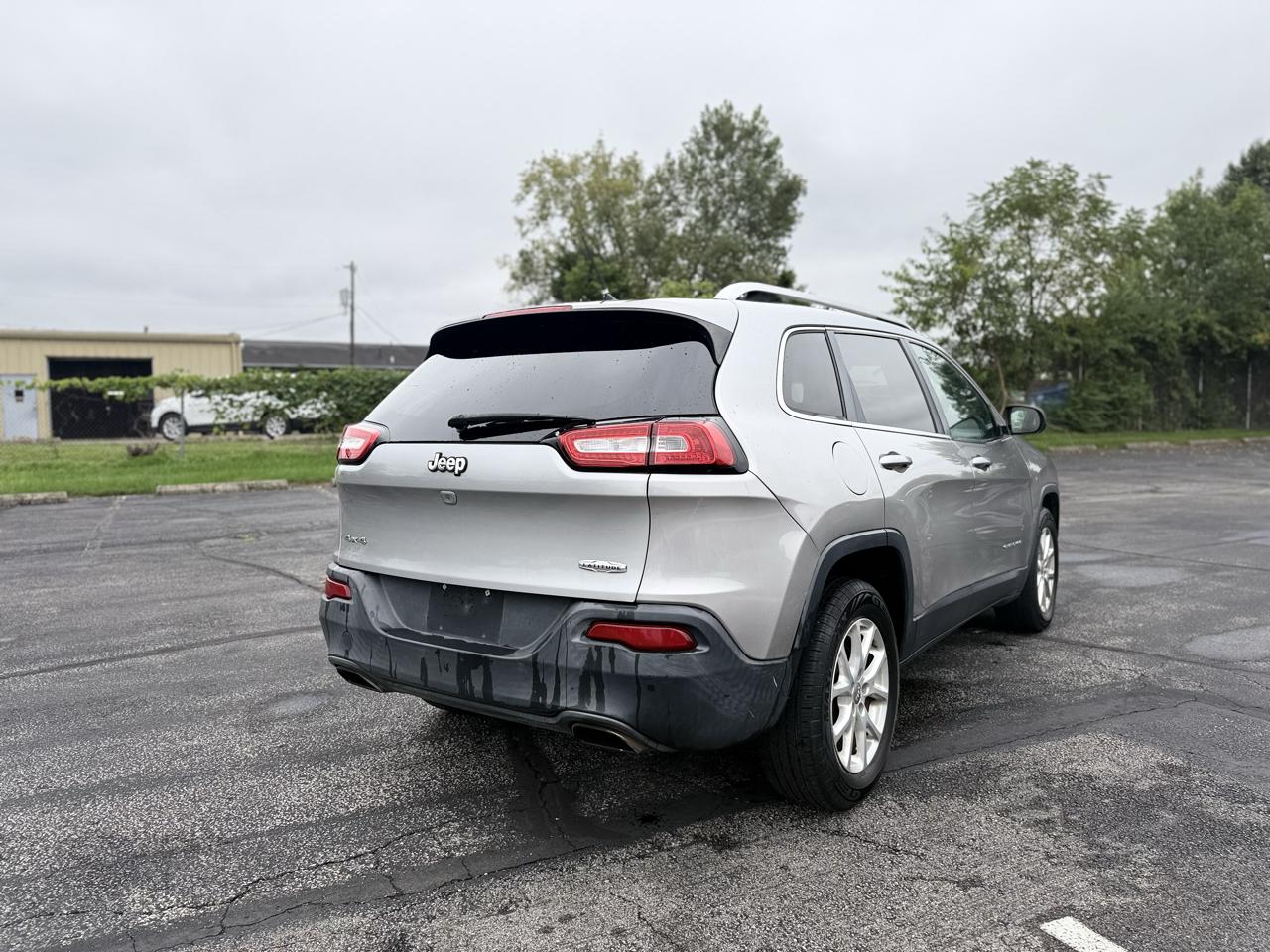 Jeep Cherokee Latitude 4WD 2015