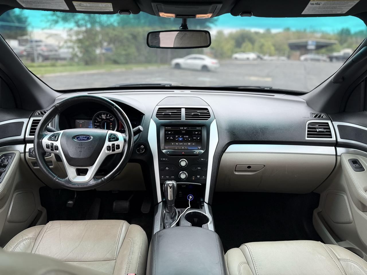 Ford Explorer XLT 4WD 2015