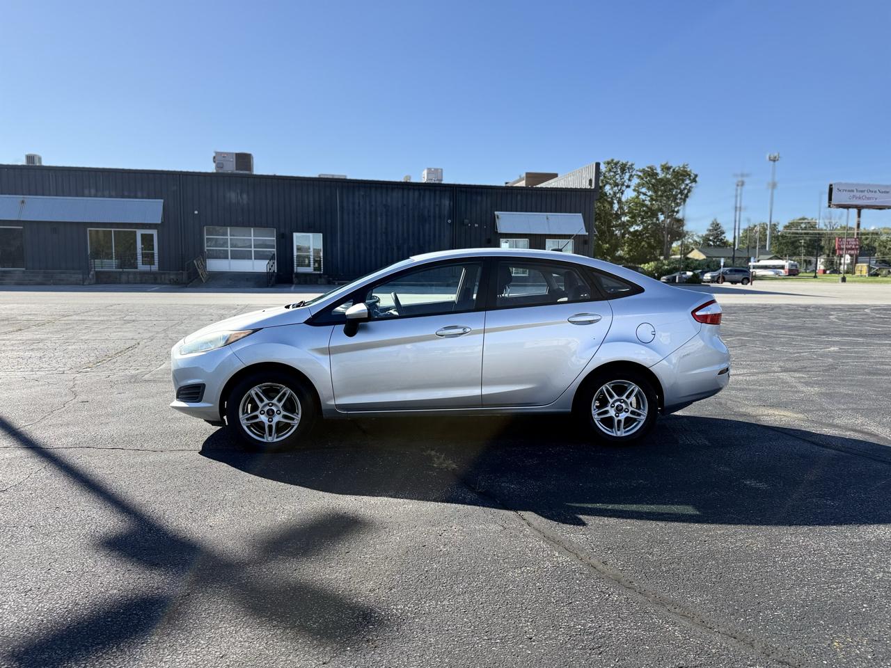 Ford Fiesta SE Sedan 2019