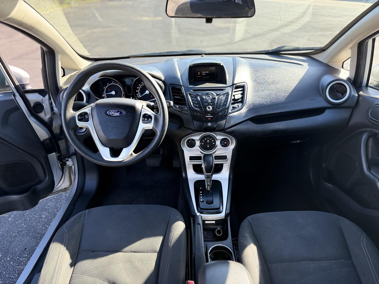 Ford Fiesta SE Sedan 2019