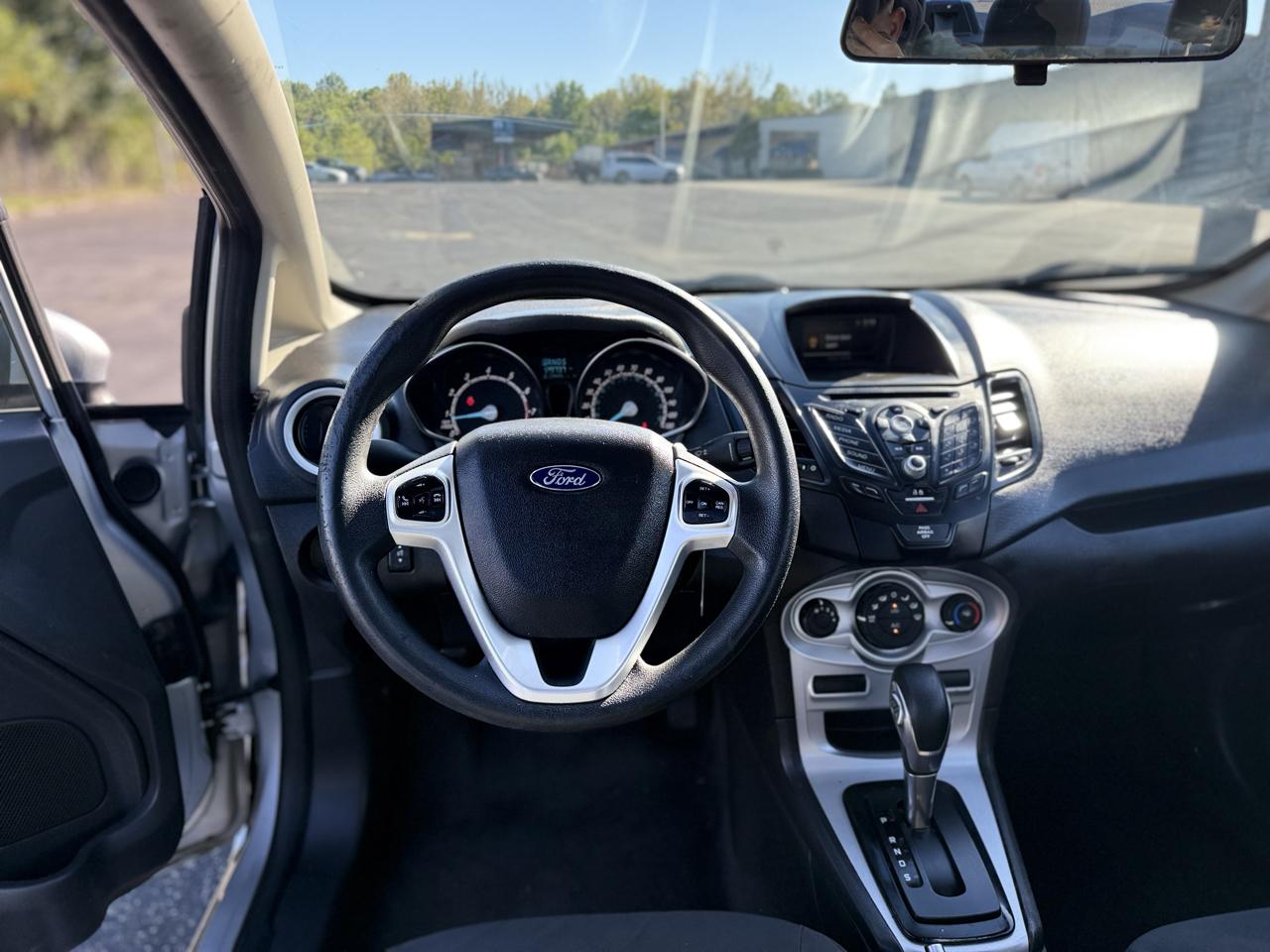 Ford Fiesta SE Sedan 2019