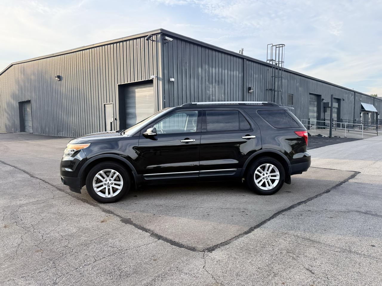 Ford Explorer XLT 4WD 2015