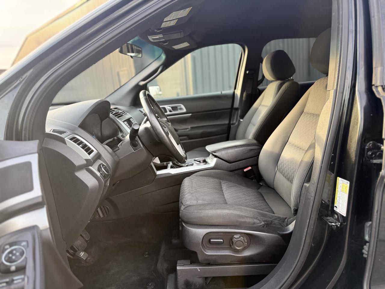 Ford Explorer XLT 4WD 2015