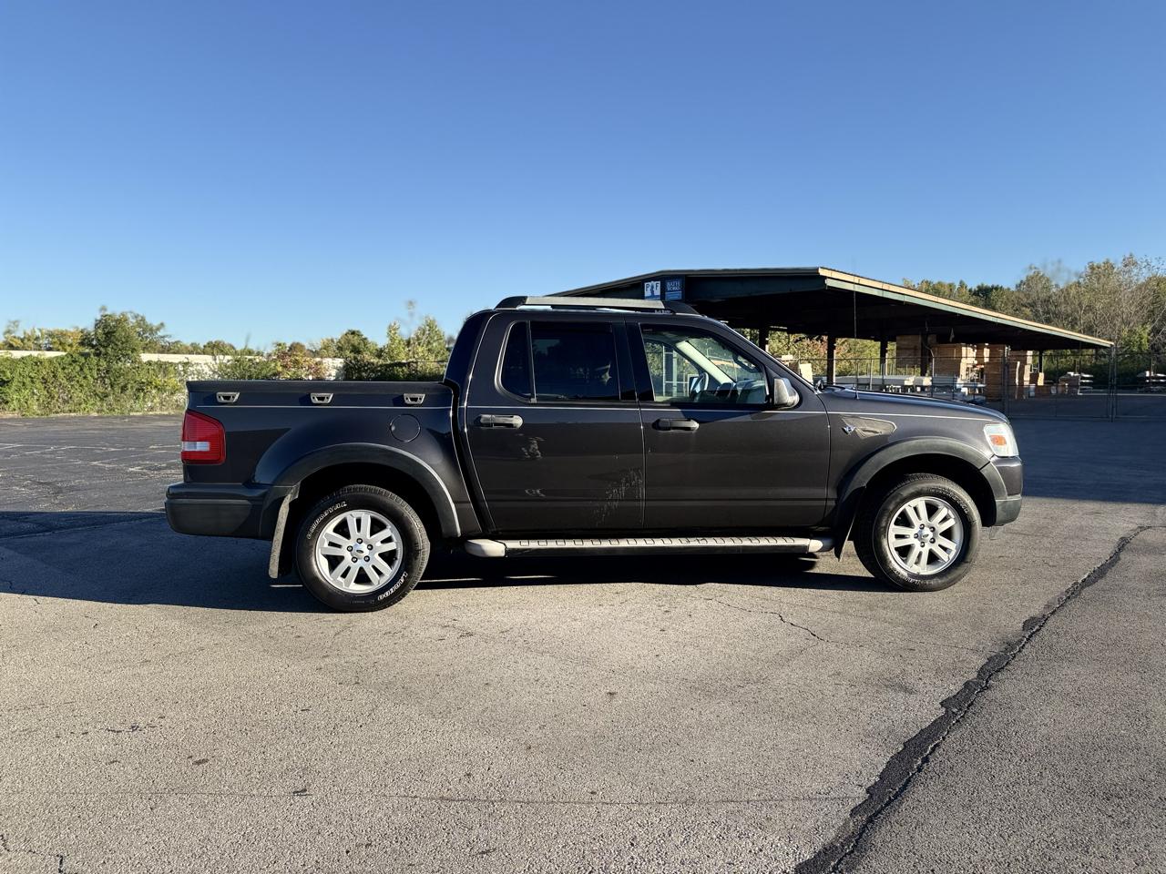 Ford Explorer Sport Trac XLT 4.6L 2WD 2007