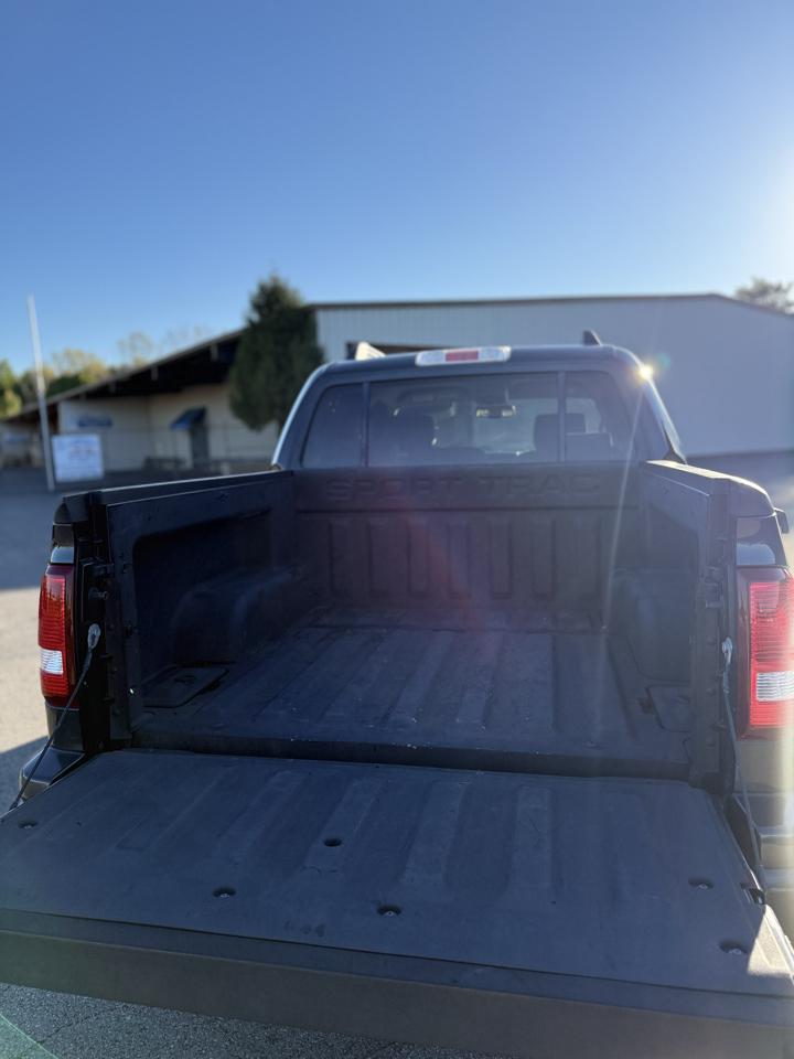 Ford Explorer Sport Trac XLT 4.6L 2WD 2007