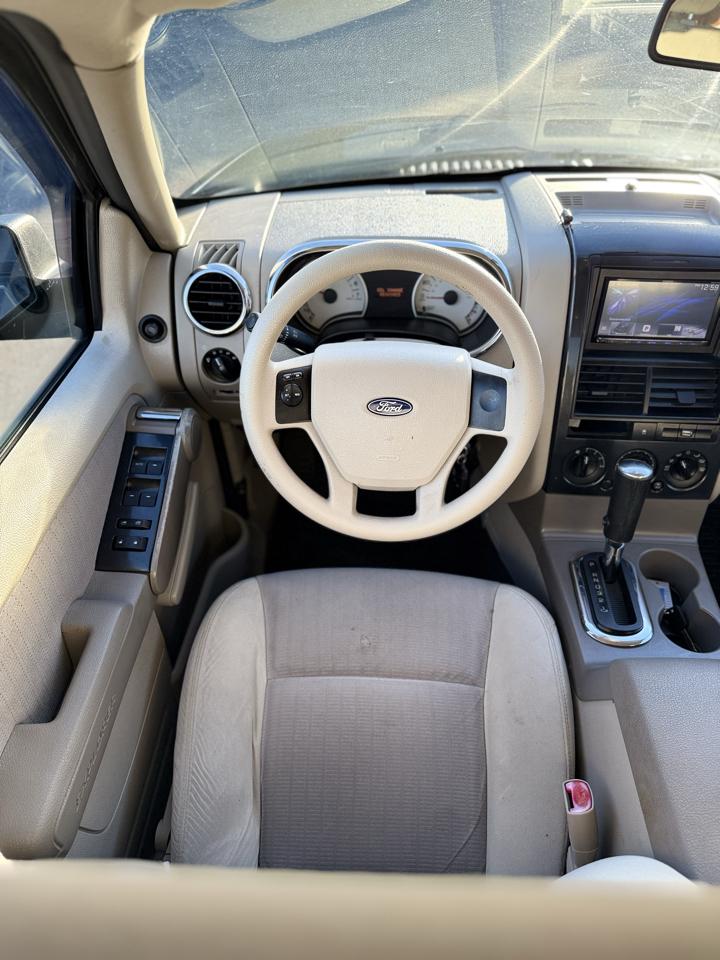 Ford Explorer Sport Trac XLT 4.6L 2WD 2007