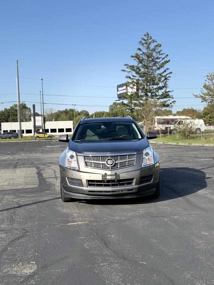 Cadillac SRX Luxury Collection 2011