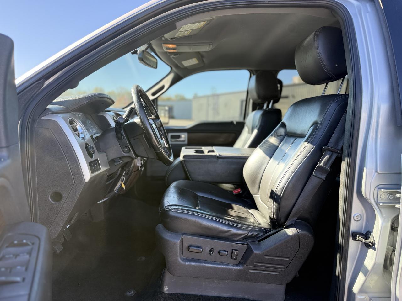 Ford F-150 XL SuperCrew 5.5-ft. Bed 4WD 2013