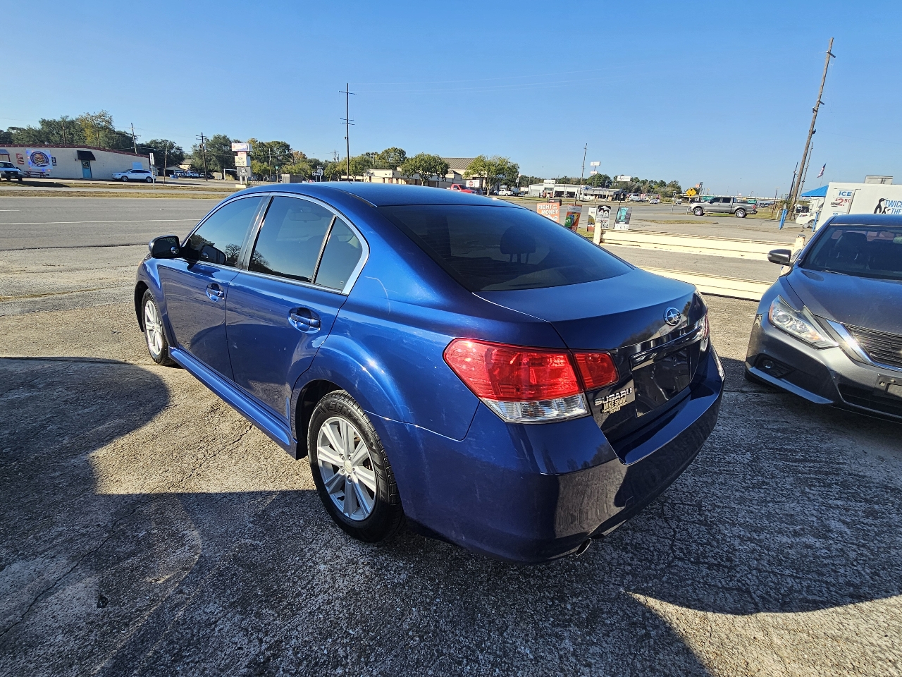 Subaru Legacy 2.5i Premium 2010